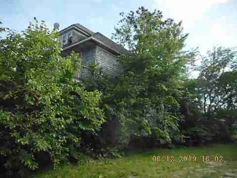 4117 Van Dyke (5)_m.jpg